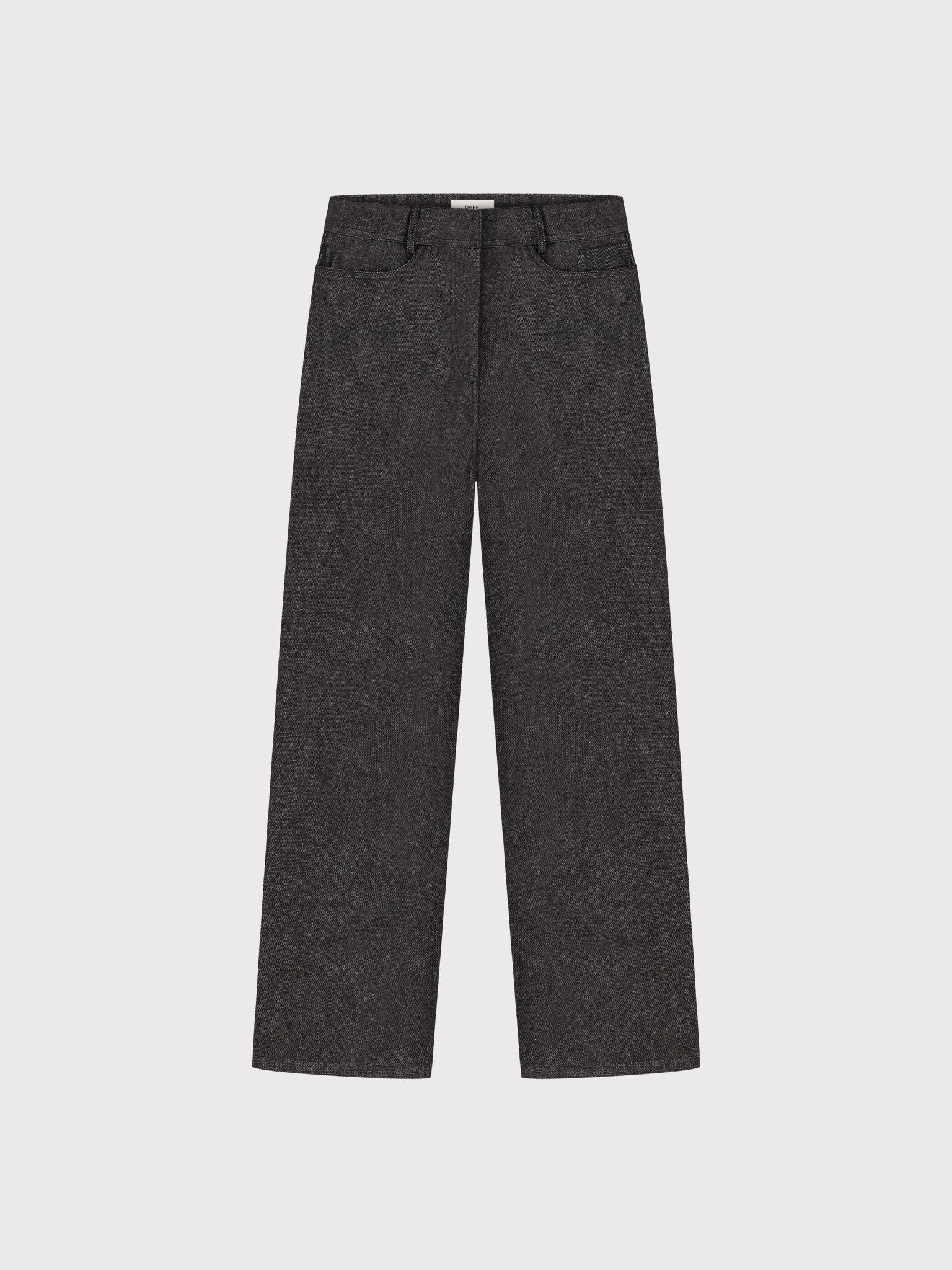 BLACK STRAIGHT JEANS