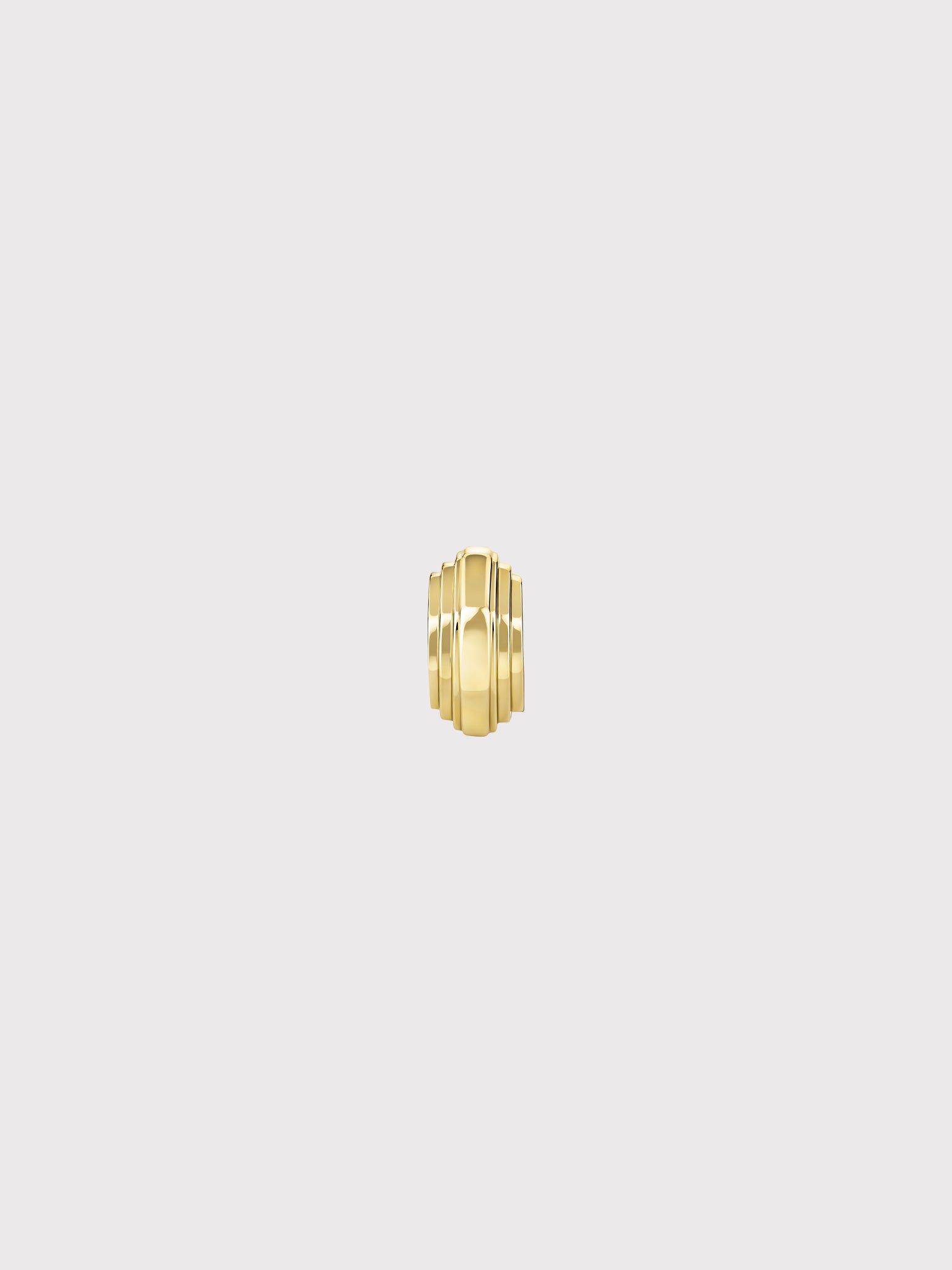 Sculptural step cuff gold