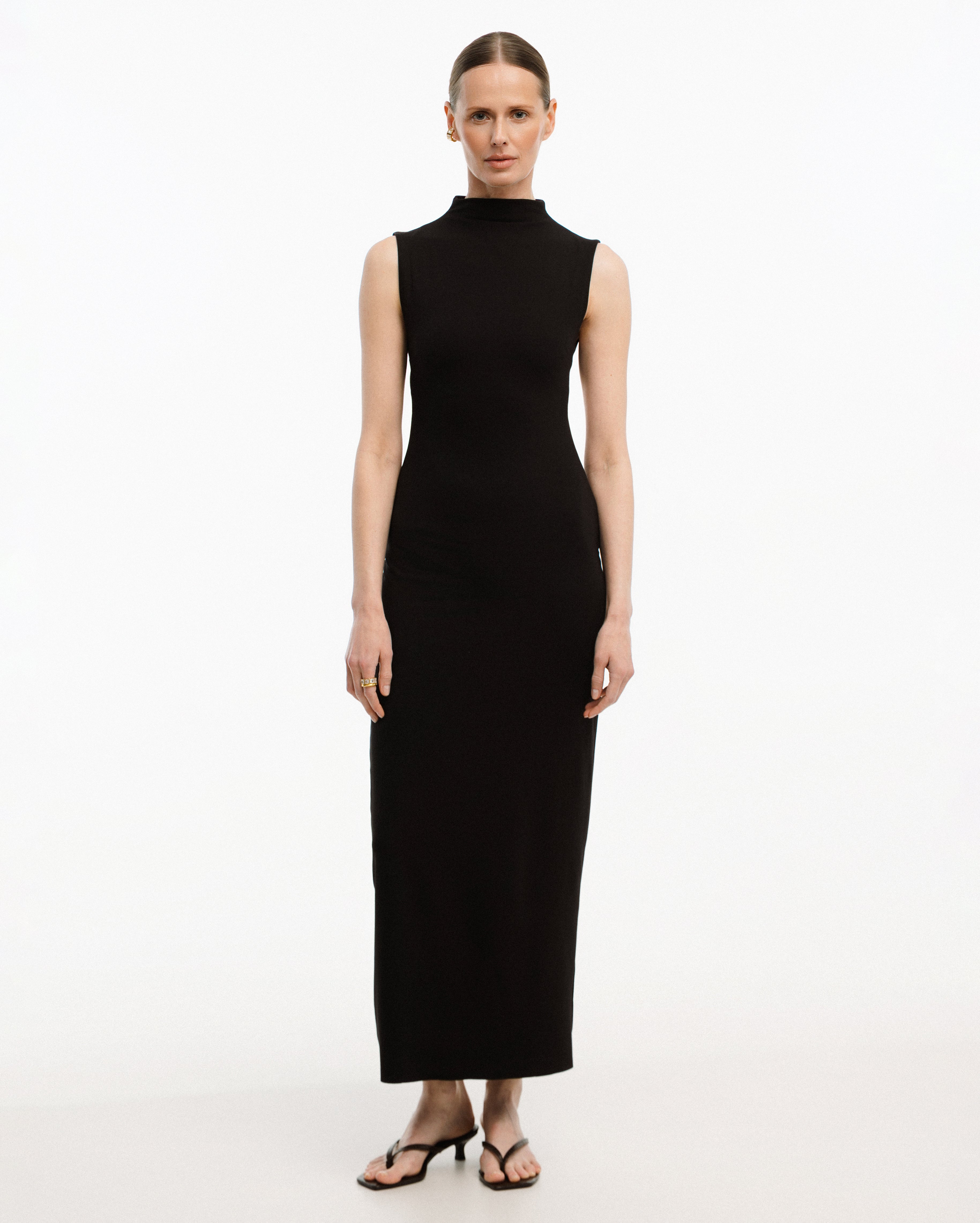 LONG STRETCH DRESS WITH BACK CUT-OUT