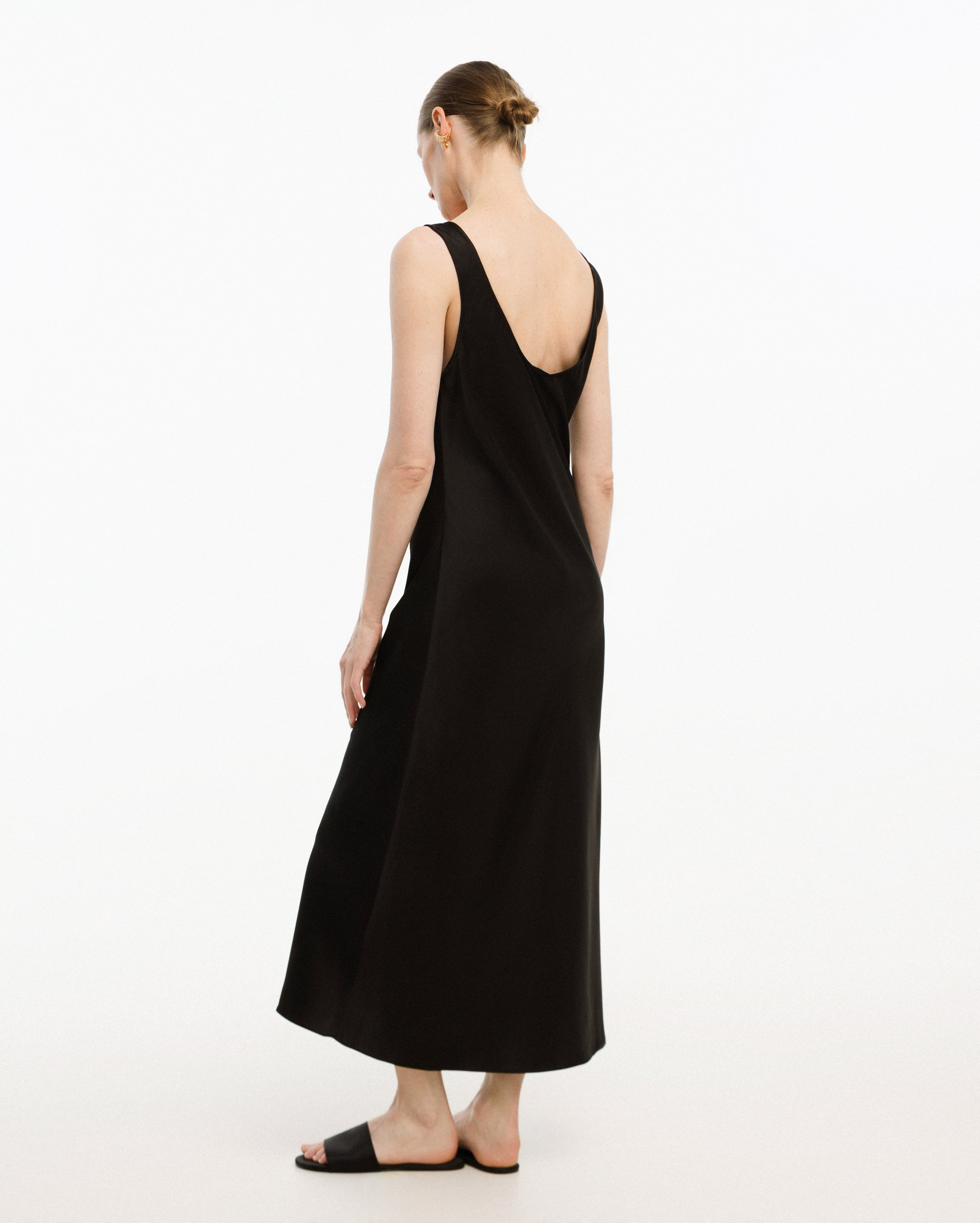 BLACK OBLIQUE DRESS
