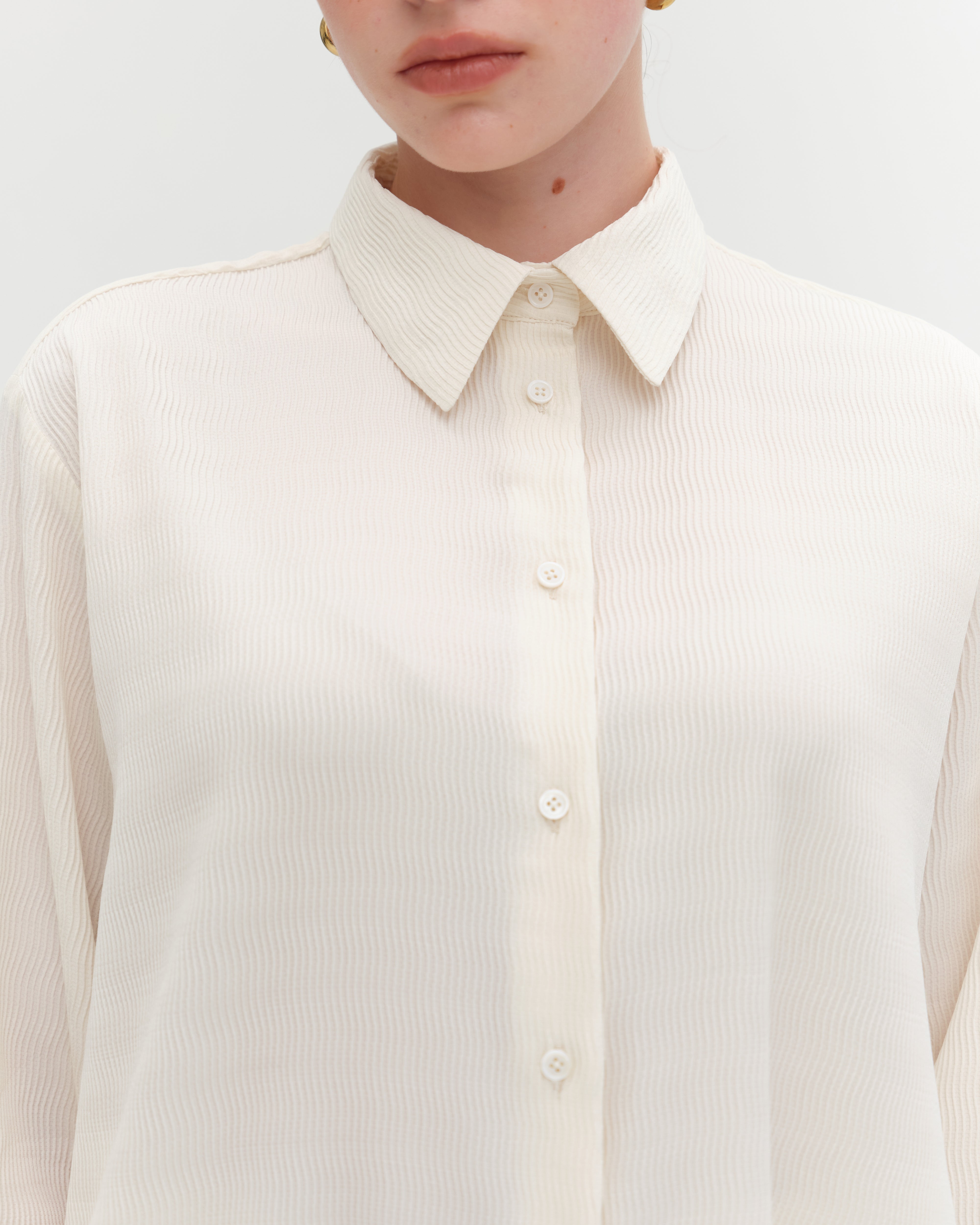 MILK VISCOSE SHIRT