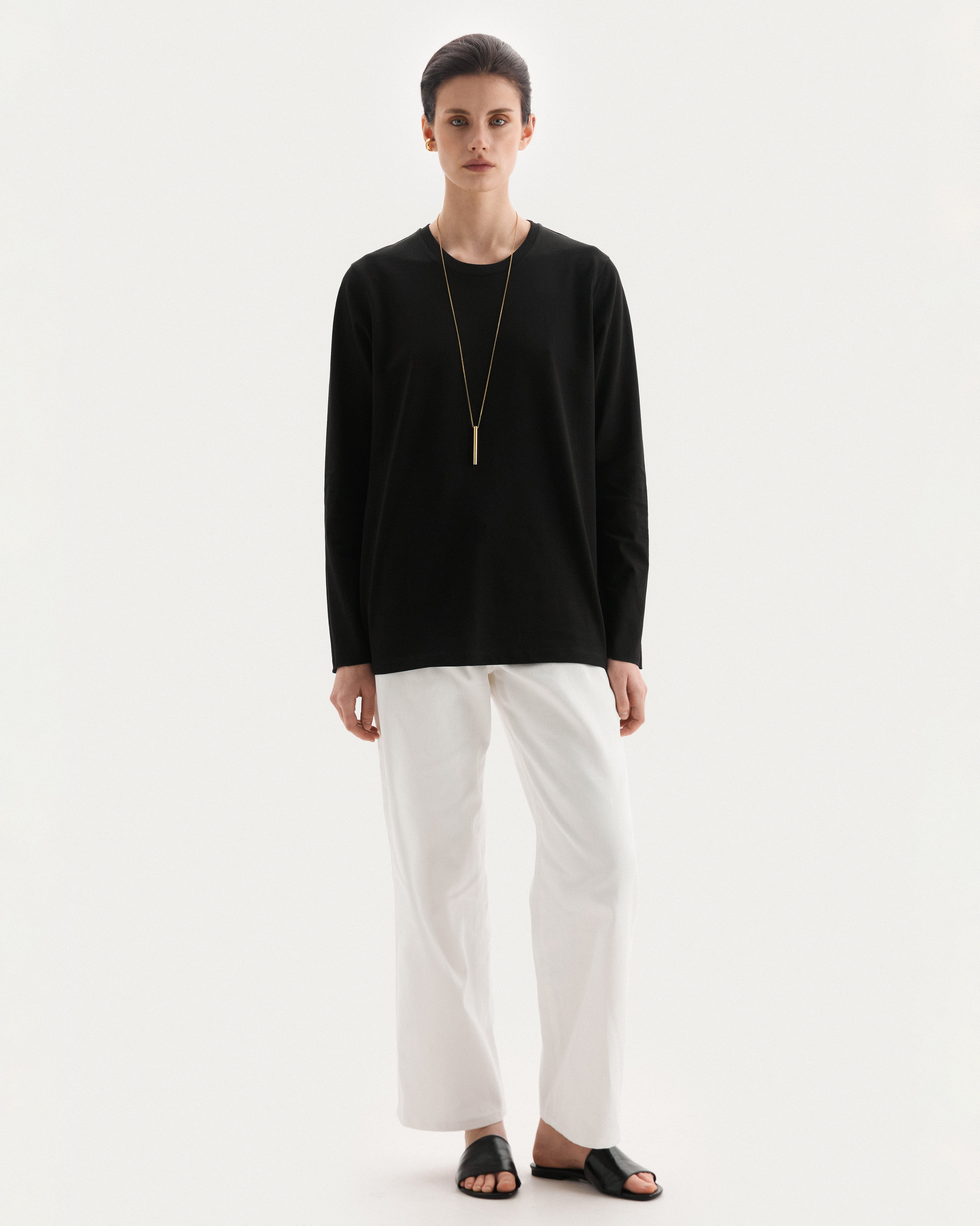 Black longsleeve t-shirt