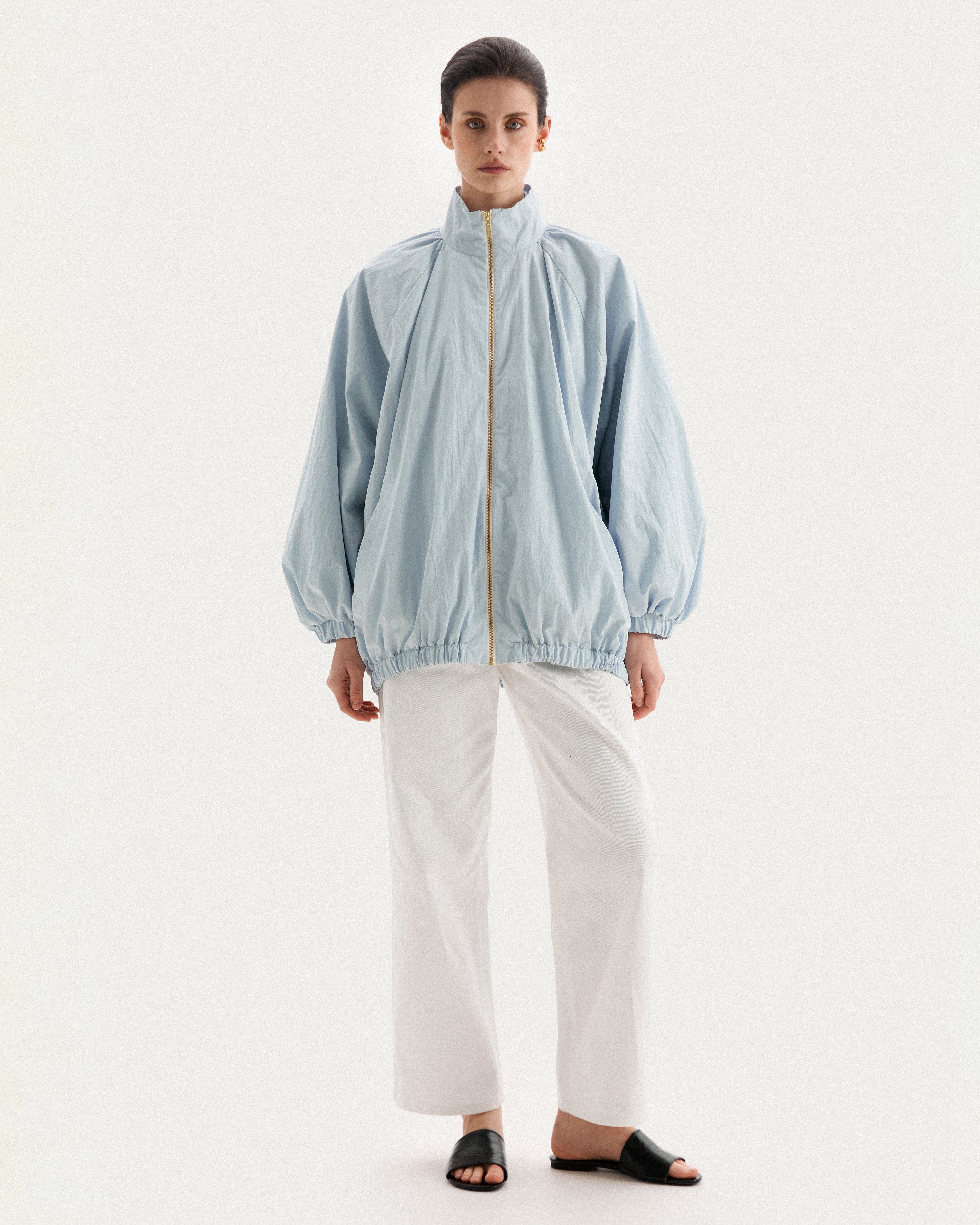 White straight jeans