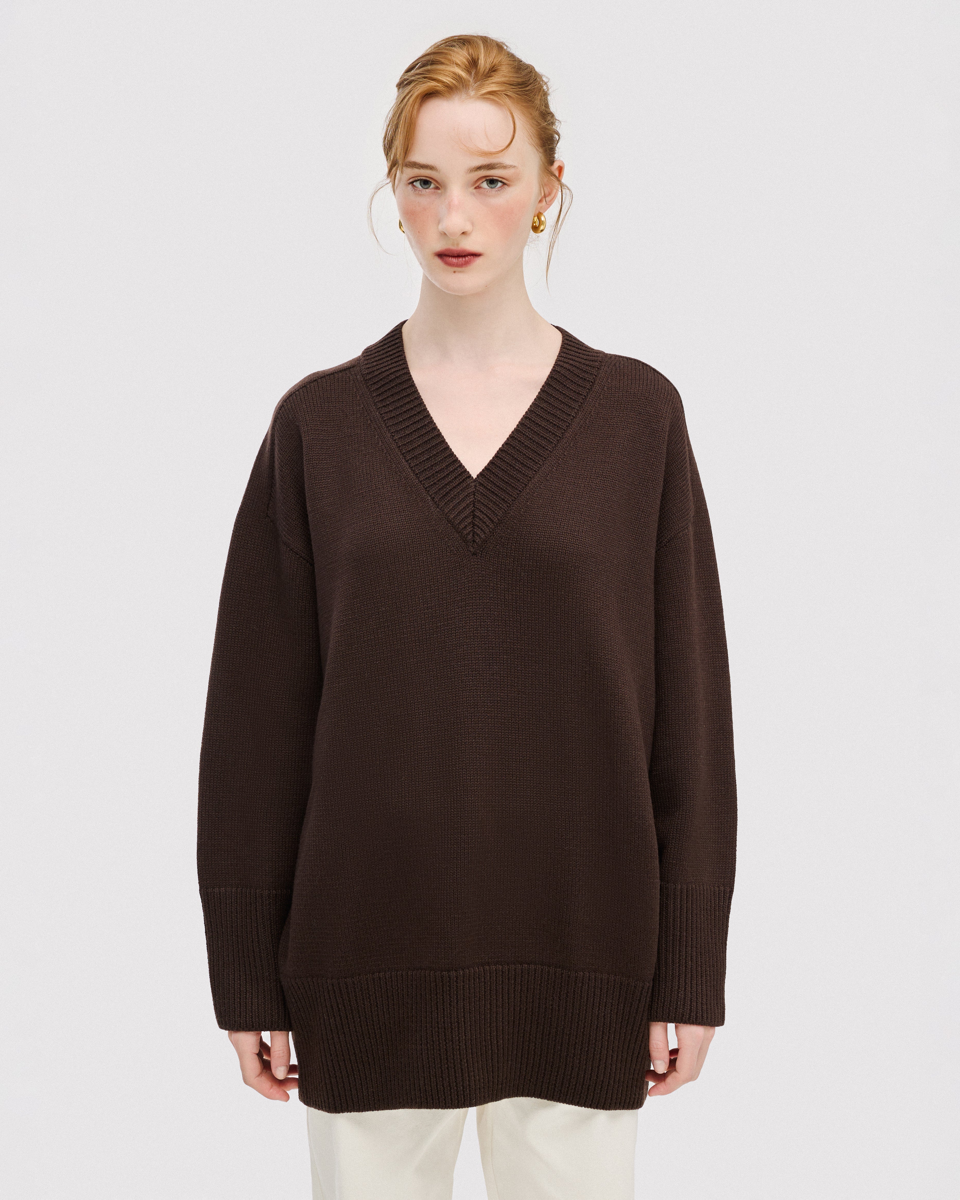 BROWN PULLOVER