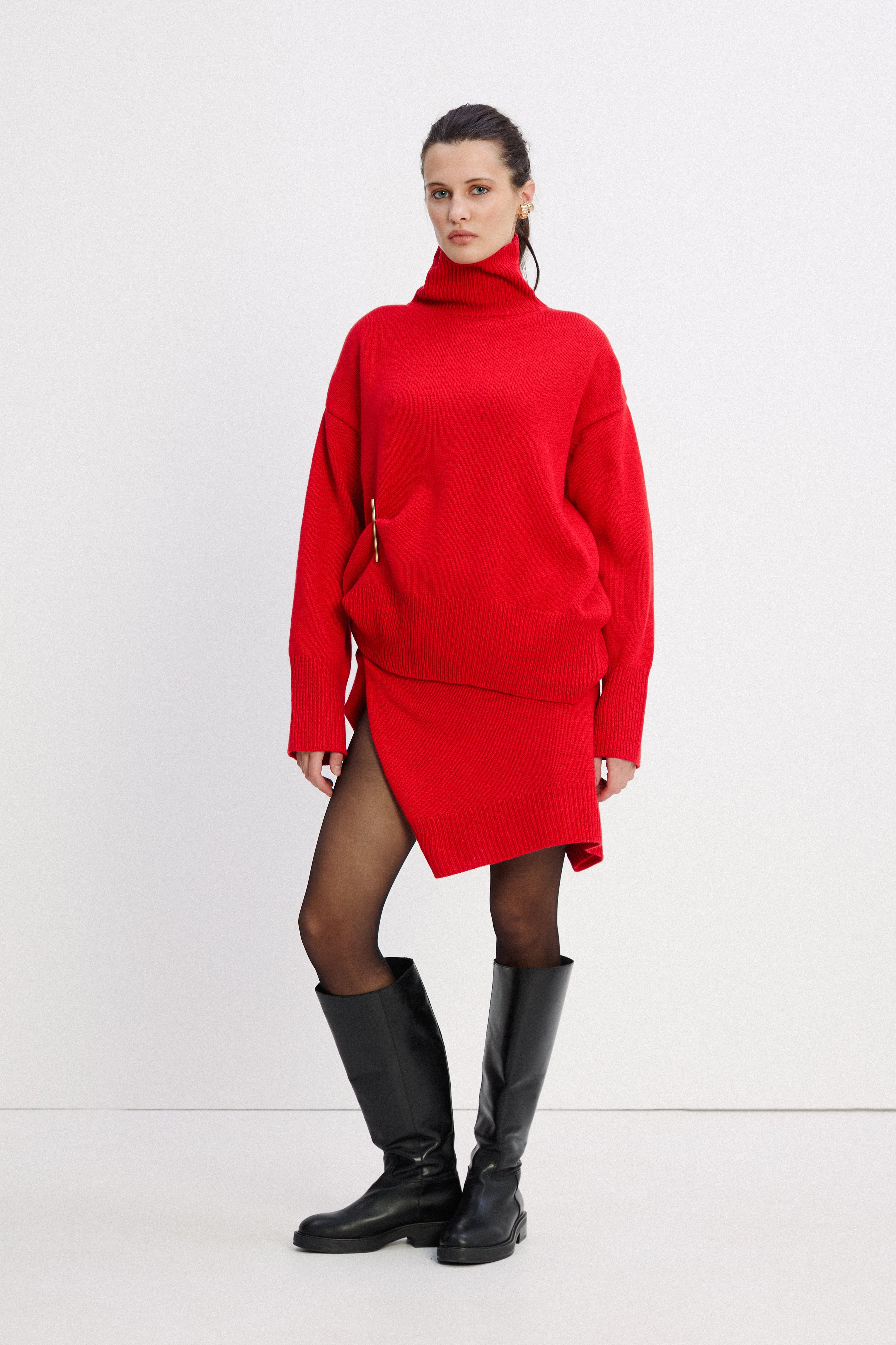 HOLIDAY WOOL-CASHMERE BLEND SWEATER