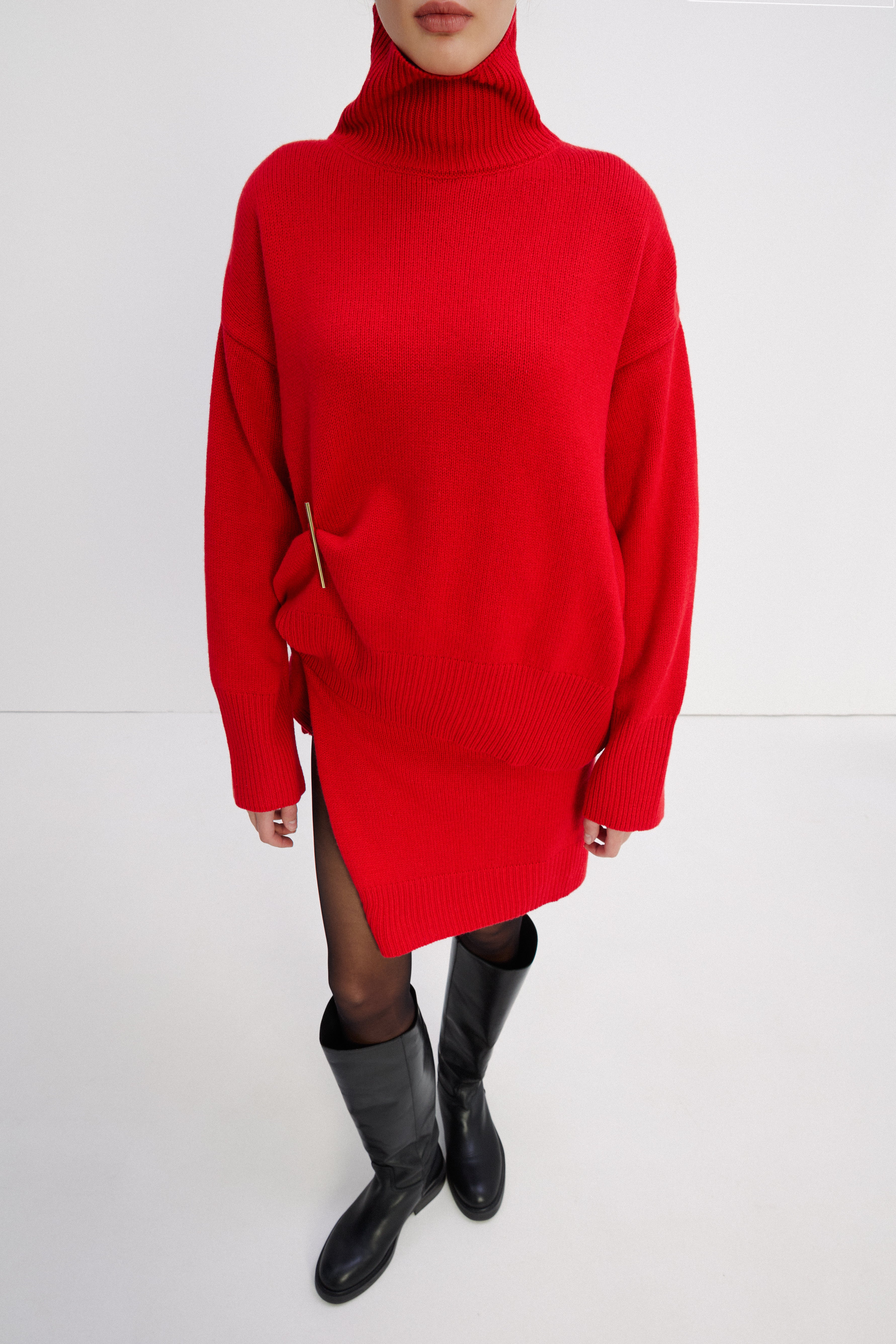 HOLIDAY WOOL-CASHMERE BLEND SWEATER